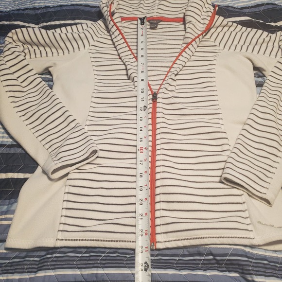 Eddie Bauer Size S Cream Black Striped Zip Fleece Hoodie Thumbholes TINY FLAW - Picture 8 of 10